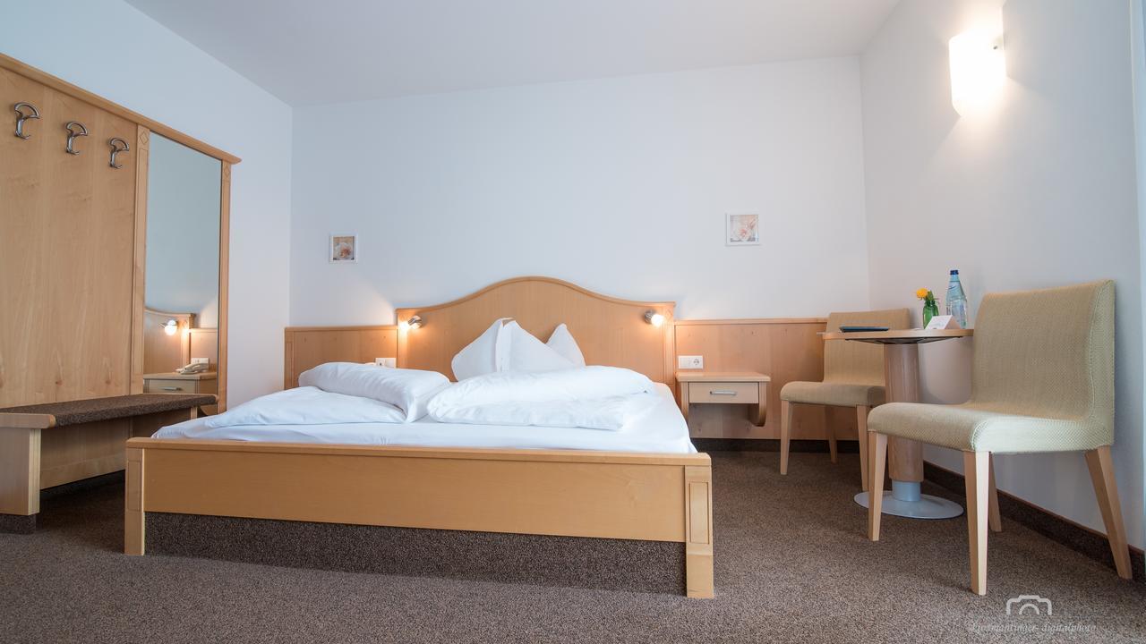 Kreuzstein Bed&Breakfast Appiano Sulla Strada Del Vino Esterno foto